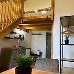 Appartement Unique Near Tivoli *