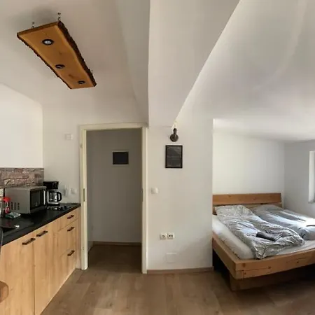 Apartman Unique Near Tivoli