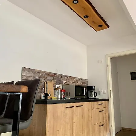 Unique Near Tivoli Apartman