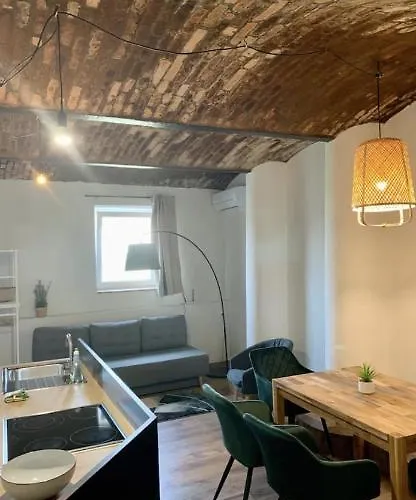 Apartmán Unique Near Tivoli Lublaň