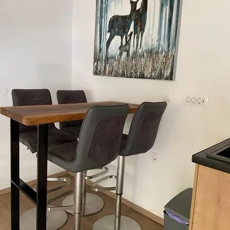 Unique Near Tivoli Апартаменты Любляна